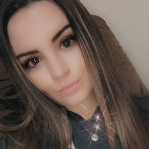 Meet your Posher, Christi